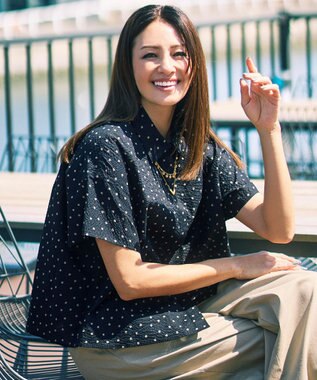 自由区 【WEB&一部店舗限定・サラリ触感】コットンサッカープリント シャツ
