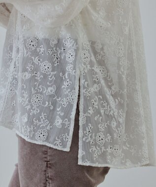 GRACE CONTINENTAL ヨウリュウembカフタンブラウス ホワイト