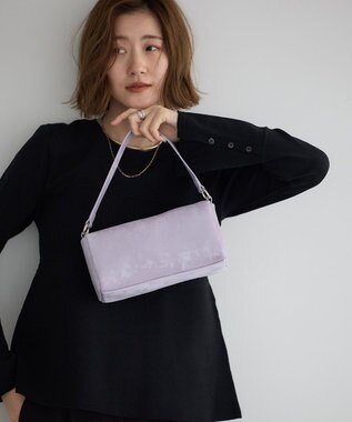 YECCA VECCA 【cache cache】シルクサテンPU筒型ショルダー