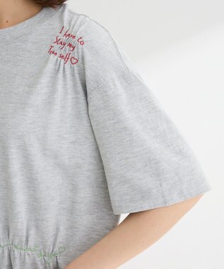 Green Parks ・ＳＵＧＡＲ　ＳＰＯＯＮ　ギャザーロゴ刺繍ＴＥＥ Off White