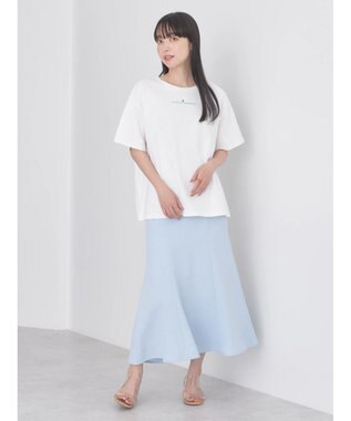 earth music&ecology ＵＮＥ　ＢＥＬＬＥ　ＨＡＲＭＯＮＩＥ　Ｔシャツ Off White