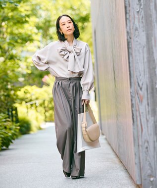 #Newans 【洗濯機可】ビックリボンパウダリーブラウス ベージュ