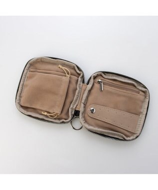 UNBILLION カシュカシュ cachecache / アクセポーチ付ナイロントート ブラック