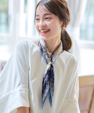 Tiaclasse プリーツスカーフ ネイビー