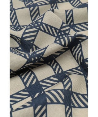 DAKS ウールシルクブレンドスクエアストール ネイビー