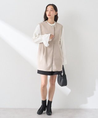 earth music&ecology ペプラムタックジレ Beige