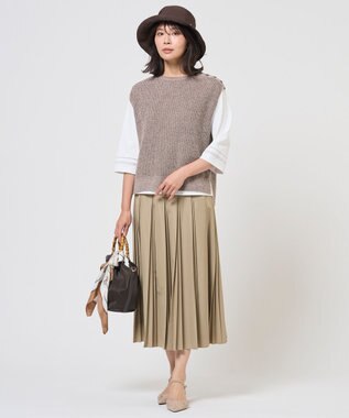 J.PRESS LADIES Traditional print  スクエア スカーフ キャメル系