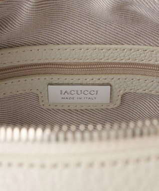 IACUCCI 【予約】ベルタ S CERVO ホワイト