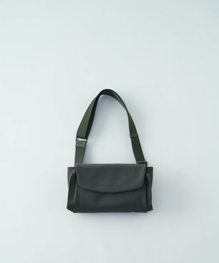 LAQUOH ミニマルナイロンクロスボディバッグ グレー ラクーオ ボディバッグ LAQUOH ユーティリティー ミニマル