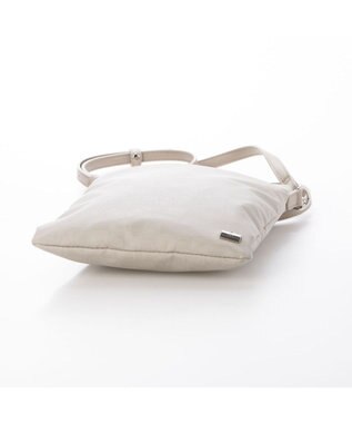 LA BAGAGERIE モノグラムデイリースマホポシェット アイボリー