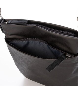 LA BAGAGERIE モノグラムデイリースマホポシェット ガンメタリック