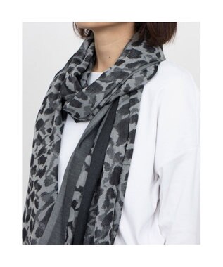 UNBILLION カシュネ cache nez / ライン入アニマル柄ジャカードストール ブラック