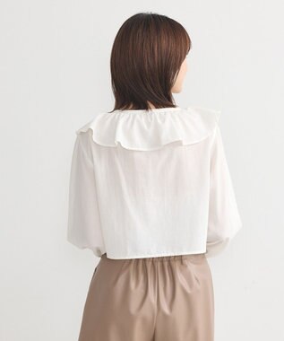 earth music&ecology ラッフルフリルシャツ Off White