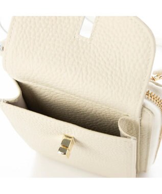 UNBILLION ペルケ perche / 牛革シュリンクタイプモバイルウォレットショルダー　旧8660 アイボリー