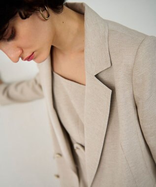 GRACE CONTINENTAL 麻調バックギャザージャケット ベージュ