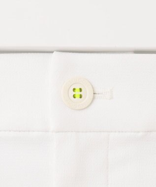 23区GOLF 【WOMEN】【防透/ストレッチ/撥水】スケトラドビーストレッチ モチーフ スカート ホワイト系