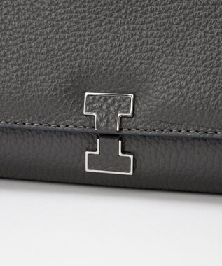 IACUCCI ≪予約≫アバ ウォレットショルダー CERVO チャコールグレー