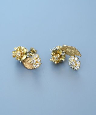 monshiro 【スワロフスキー】アリウムプチ ピアス ホワイト×ゴールド