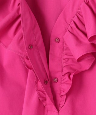 23区 S 【一部店舗限定/洗える】ハイカウントウェザーストレッチ フリル ブラウス マゼンダ