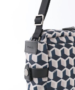 Y'SACCS キュービックモノグラム　スクエアショルダー ネイビー