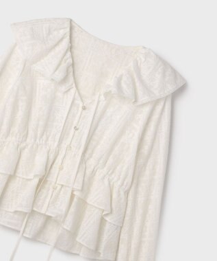 GRACE CONTINENTAL エンブロイダリーフリルブラウス ホワイト