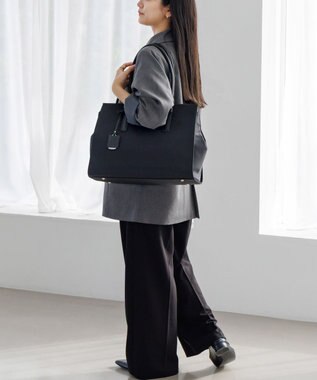 ACE BAGS & LUGGAGE Jewelna Rose OLバッグ・エト エアリィ 横型トートバッグ 16271 ブラック