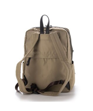 Y'SACCS ナイロンリュックサック ベージュ