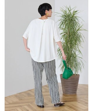 AMERICAN HOLIC 接触冷感バックタックカットプルオーバー White