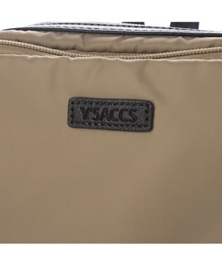 Y'SACCS ナイロンリュックサック ベージュ