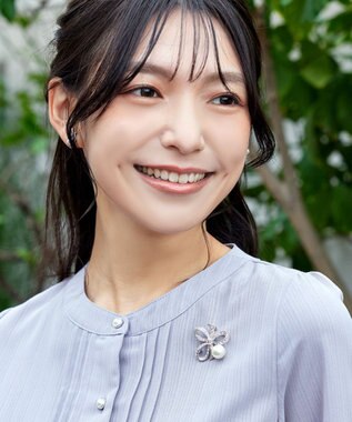 Tiaclasse パール＆クローバーリボンブローチ シルバー