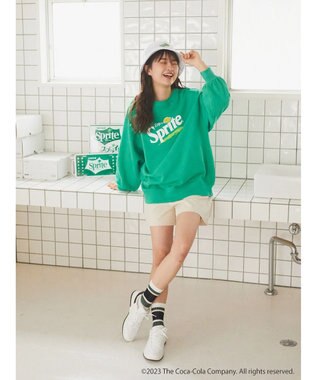 earth music&ecology 別注Ｓｐｒｉｔｅ「R」スウェット Green