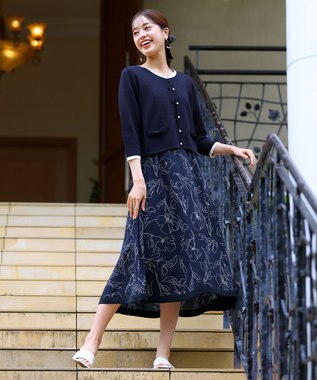 Tiaclasse 【小倉優子さん着用・新色追加・洗える】モノトーンフラワープリントワンピース ネイビー×ネイビー