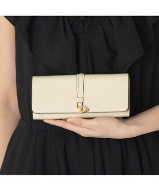 LANVIN en Bleu カルノ かぶせ長財布 オフホワイト