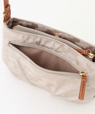 LA BAGAGERIE シャドージャカード ショルダーバッグ アイボリー