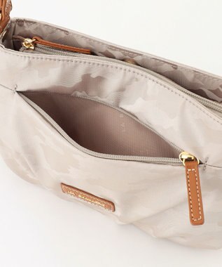 LA BAGAGERIE シャドージャカード ショルダーバッグ アイボリー