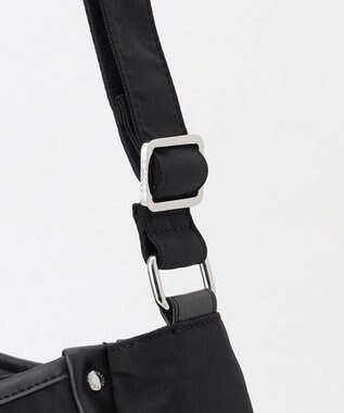 Y'SACCS 【ムック本掲載】タスランナイロンショルダーバッグ ブラック