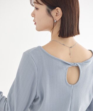 earth music&ecology 【前後2WAY】ツイストカットアウトプルオーバー Sax