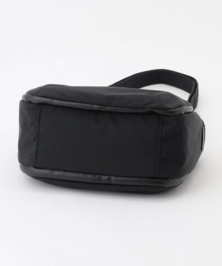 Y'SACCS 【ムック本掲載】タスランナイロンショルダーバッグ ブラック