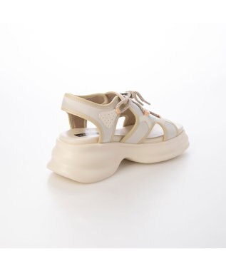 MODE ET JACOMO <MODE ET JACOMO>ボリュームソールスポーツサンダル アイボリー