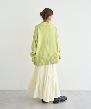 earth music&ecology 【毛玉防止 / 洗濯機洗い可】アンチピリングモックネックバックスリットニット Lime Green