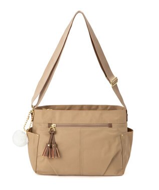 ACE BAGS & LUGGAGE kanana project collection タッセル-e ショルダーバッグ 横 68872 ベージュ