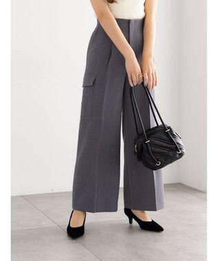 Te chichi カーゴスラックス