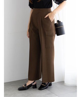 Te chichi カーゴスラックス