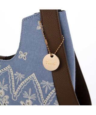 UNBILLION カシュカシュ cachecache / 刺繍生地トートバッグ ライトブルー