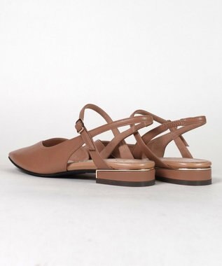 Dominic3 シープレザー Vカット バックストラップパンプス ダークベージュ