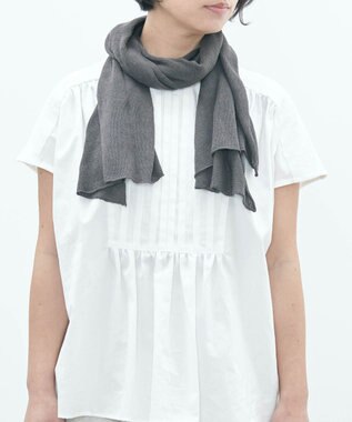 AND WOOL 〈上質な素材と手仕事から生まれた優しいニット〉コットンシルクカシミヤのストール チャコールグレー