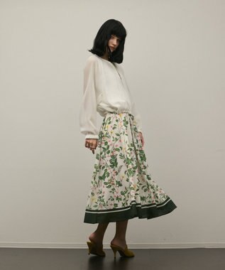 GRACE CONTINENTAL ノーカラーカラミブルゾン ホワイト