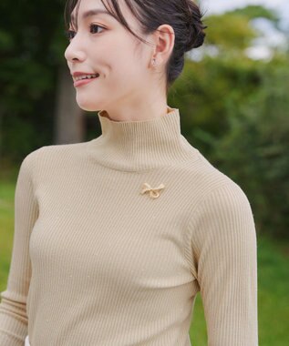 Tiaclasse   リボンモチーフブローチ ゴールド