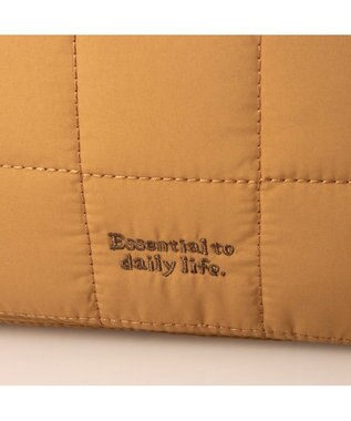 UNBILLION カシュカシュ cachecache / パディング刺繍リュック オーク