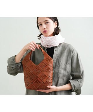 genten サステナブルカットワーク トートバッグ（中） チャ